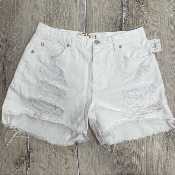 Free People Maggie Distressed Shorts - Picture 10 of 12